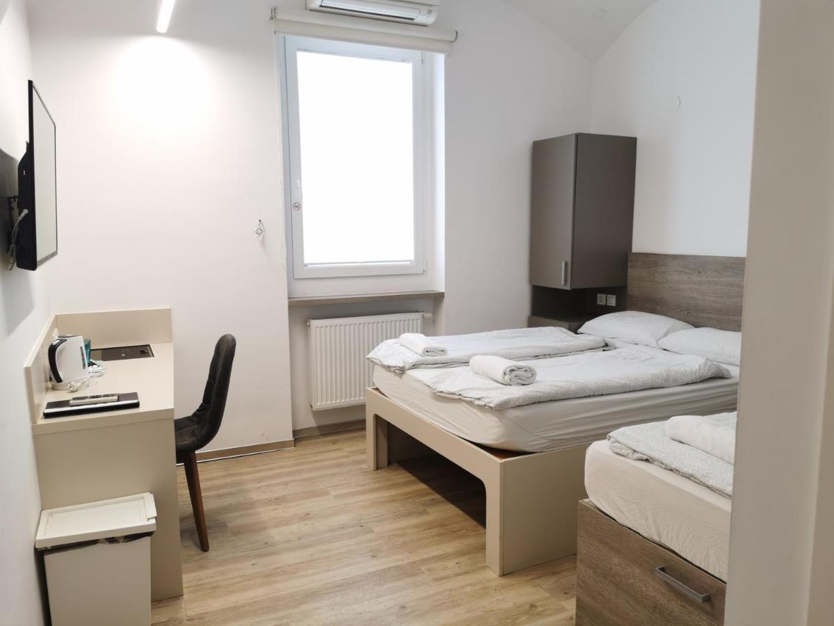 Ambrozic * Ljubljana