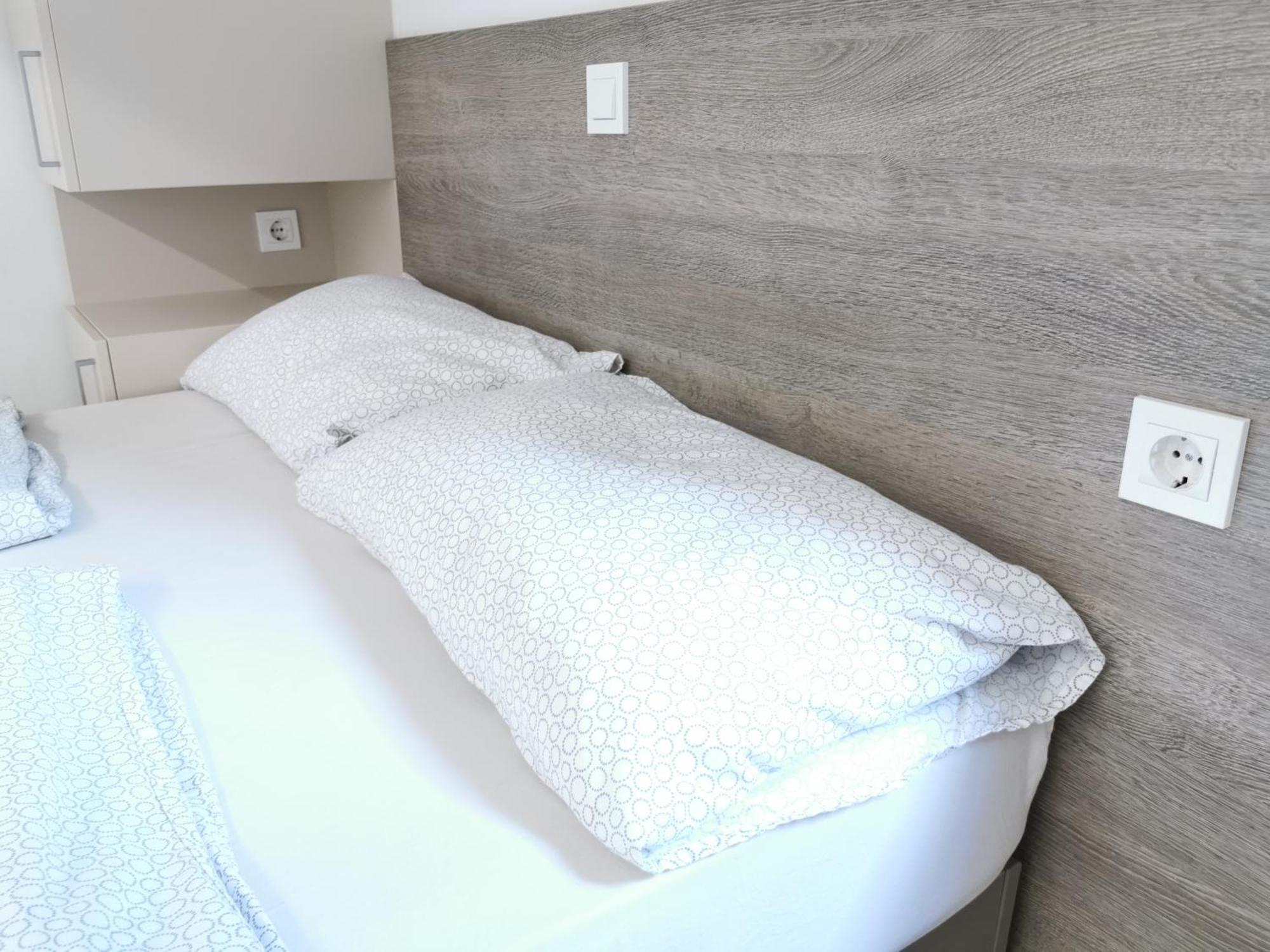 Guest house Ambrozic